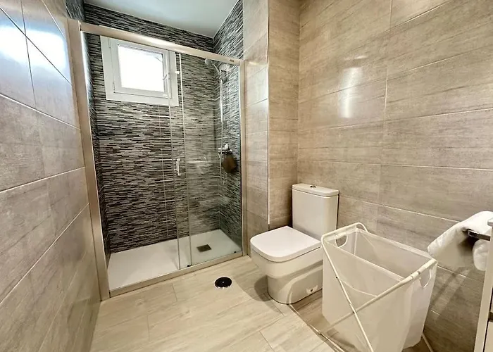 Ybh Ecuador 4, 5 * 比戈